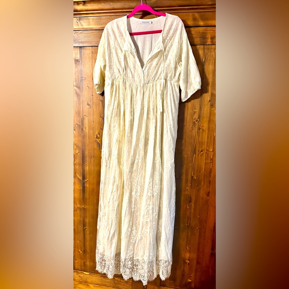 Misslook lace dress NWOT